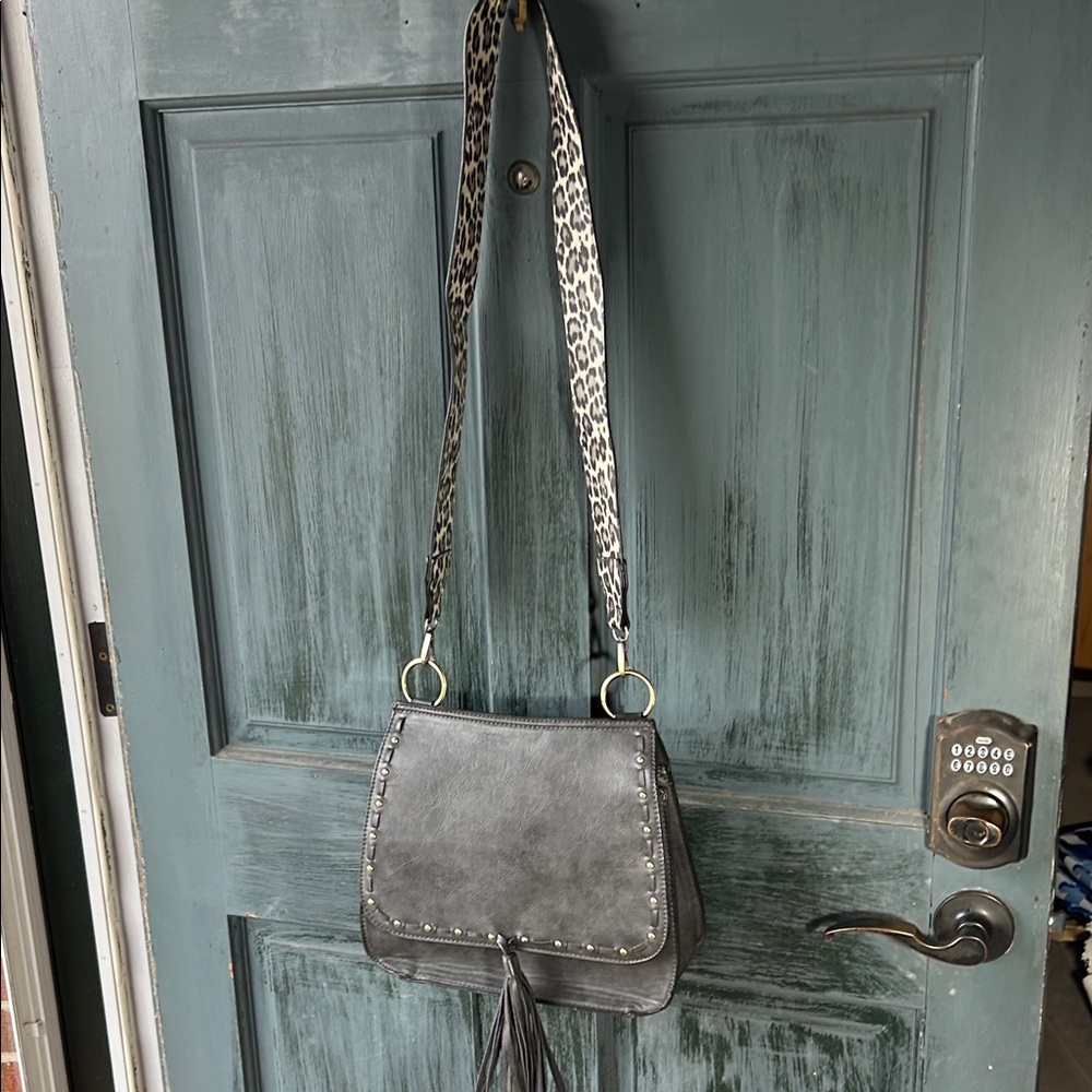 Stud-Accented Gray Crossbody Bag with Leopard Strap